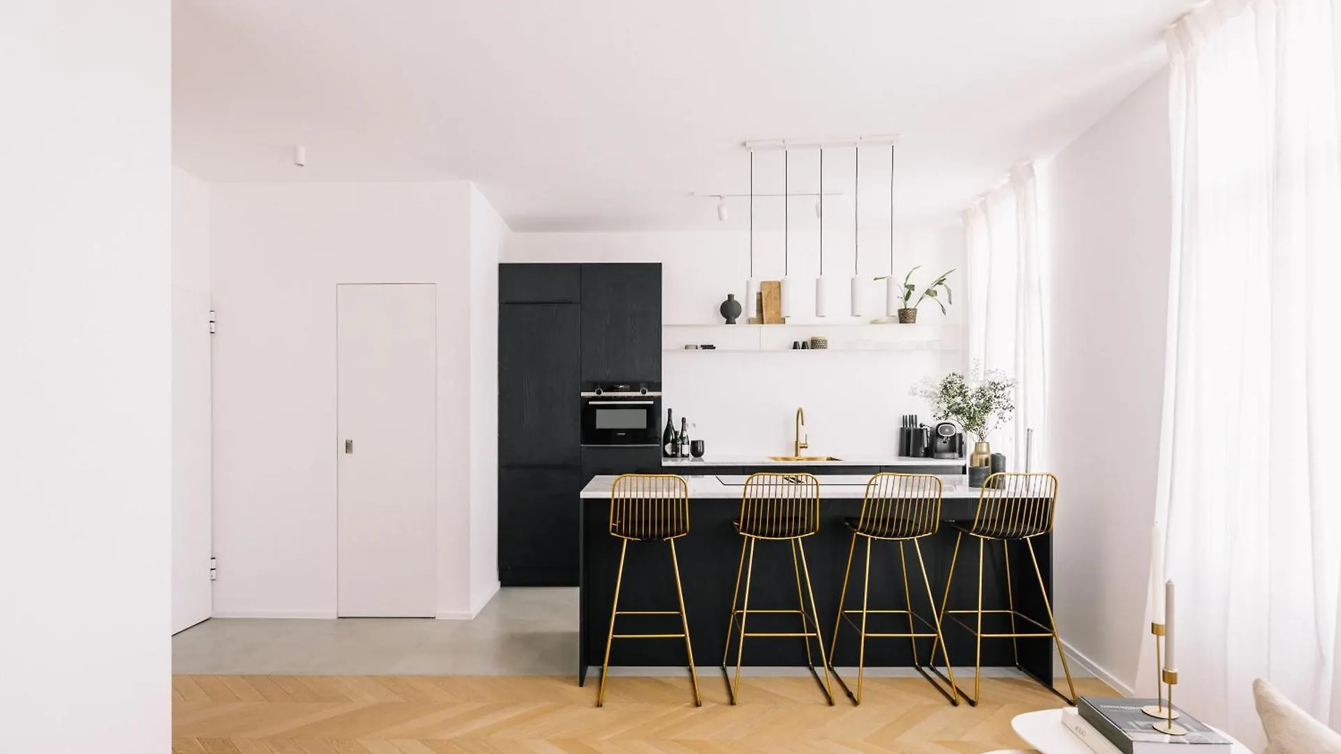 James At12 - Stunning Luxury Apartment Downtown Antwerpen