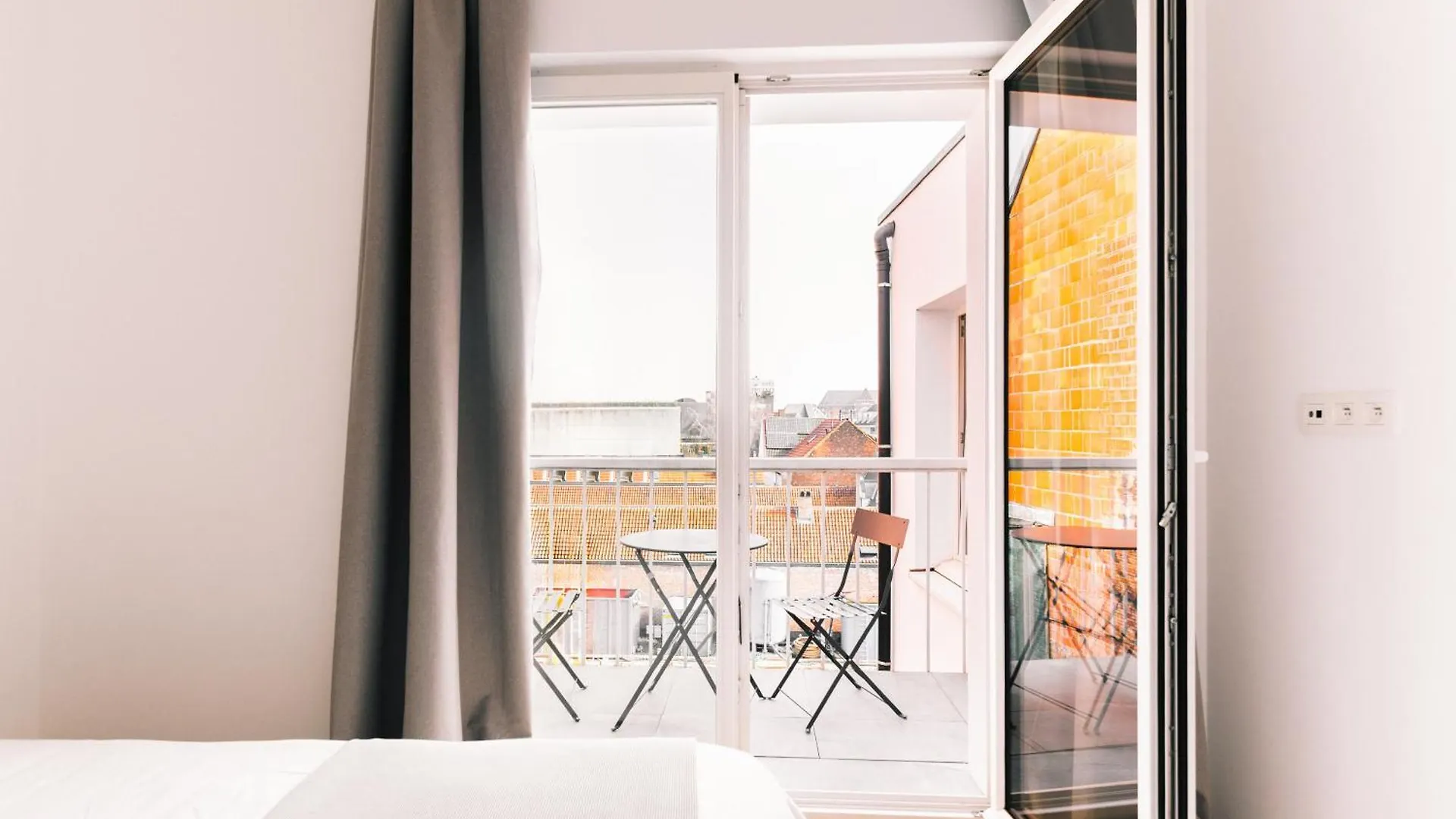James At12 - Stunning Luxury Apartment Downtown Antwerpen 0*,